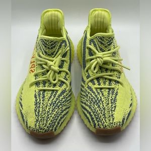 Yeeszy Boost 350 V2 "SEMI-FROZEN YELLOW"